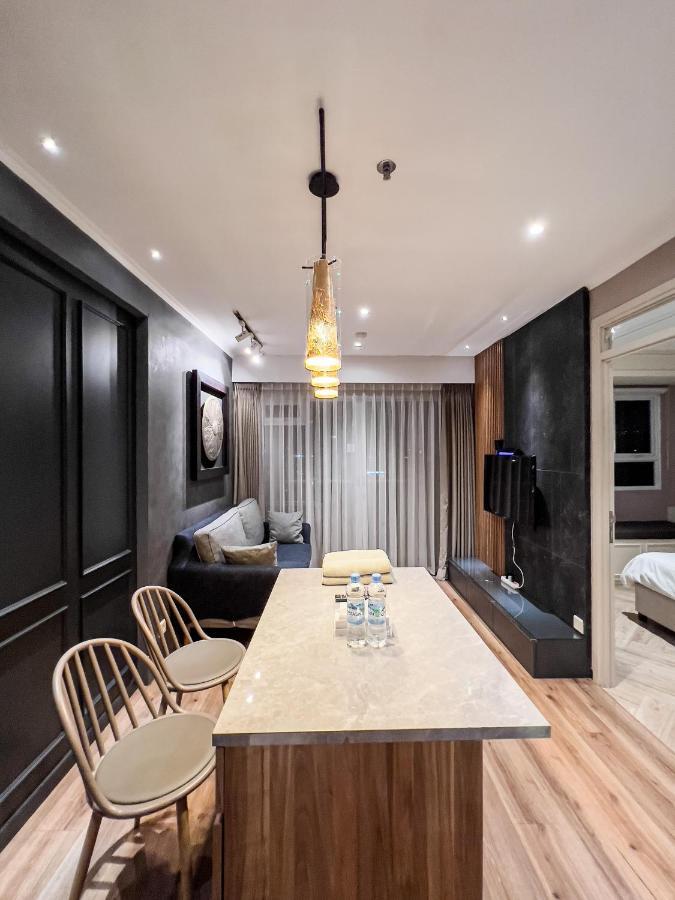 R30 Apartemen Gateway Pasteur 2Br Daymentroom Bandung Luaran gambar